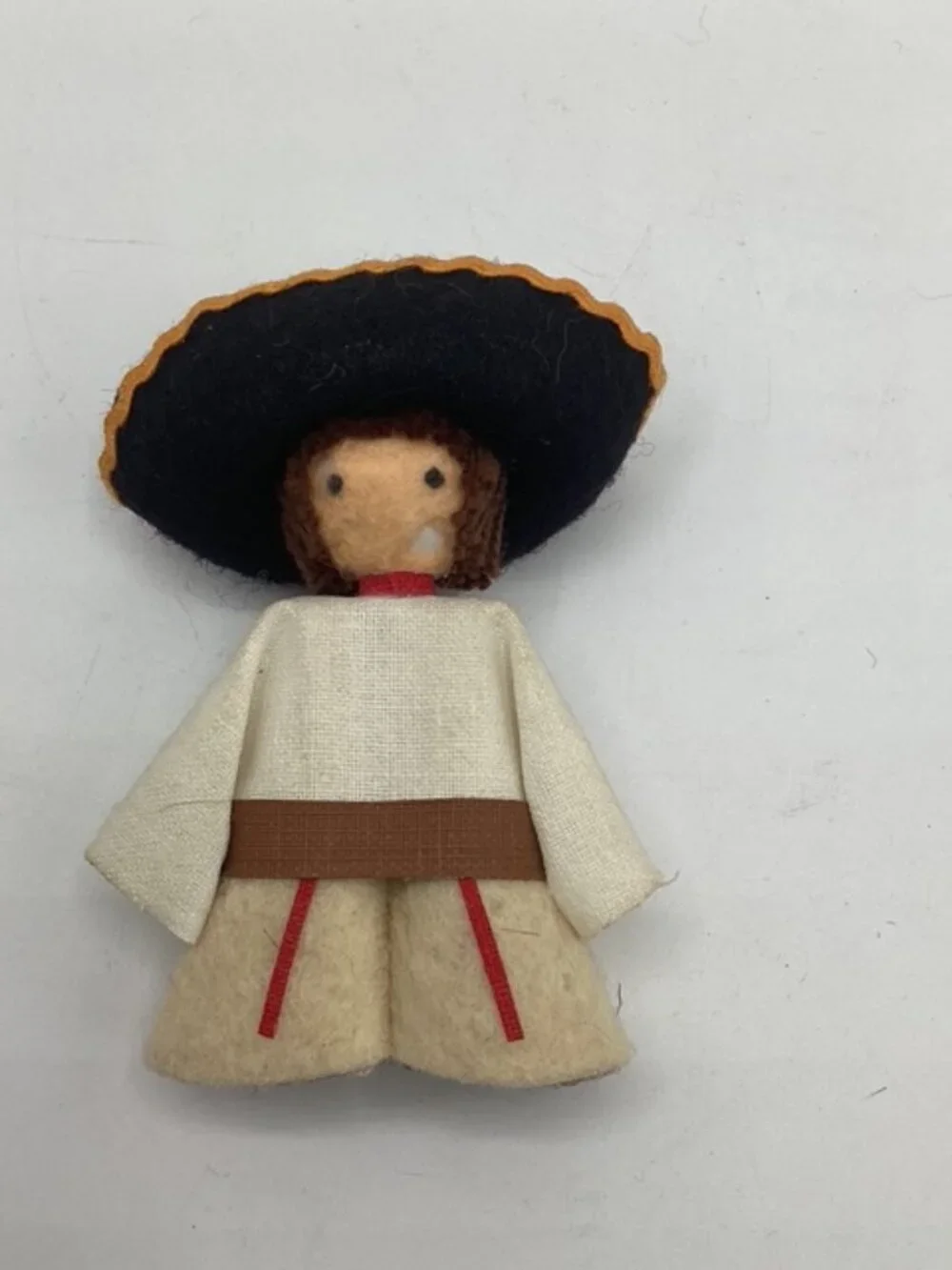 Vintage Miniature Folk Art Dolls Felt & Cloth Traditional Costumes 3.5